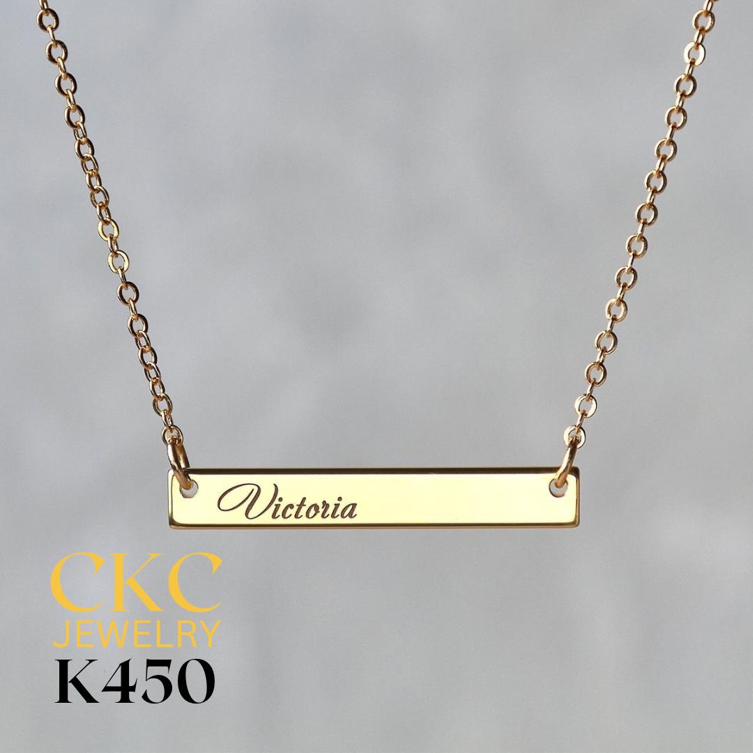 Horizontal bar necklace 