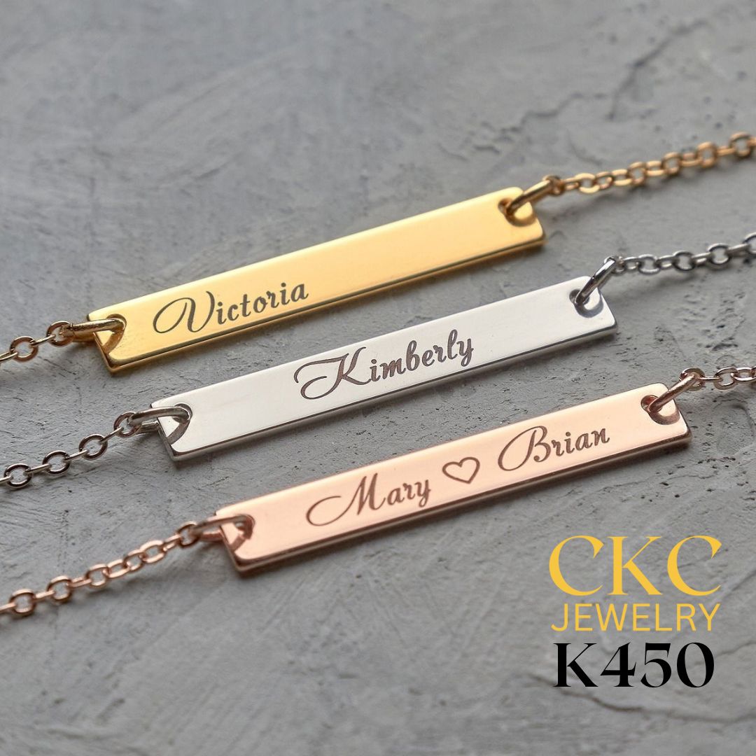 Horizontal bar necklace 